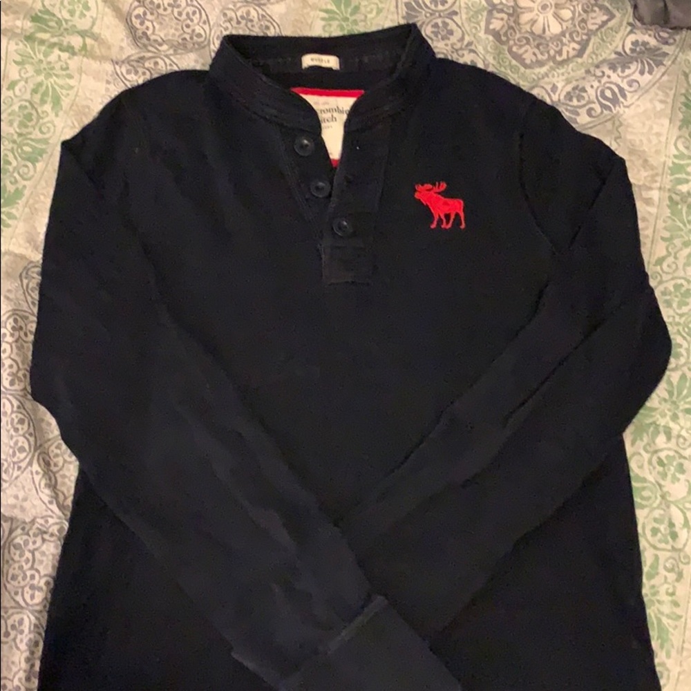 a&f long sleeve tee